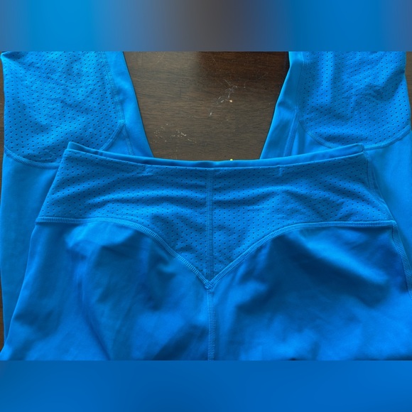 Gym shark crop Medium - Picture 4 of 5